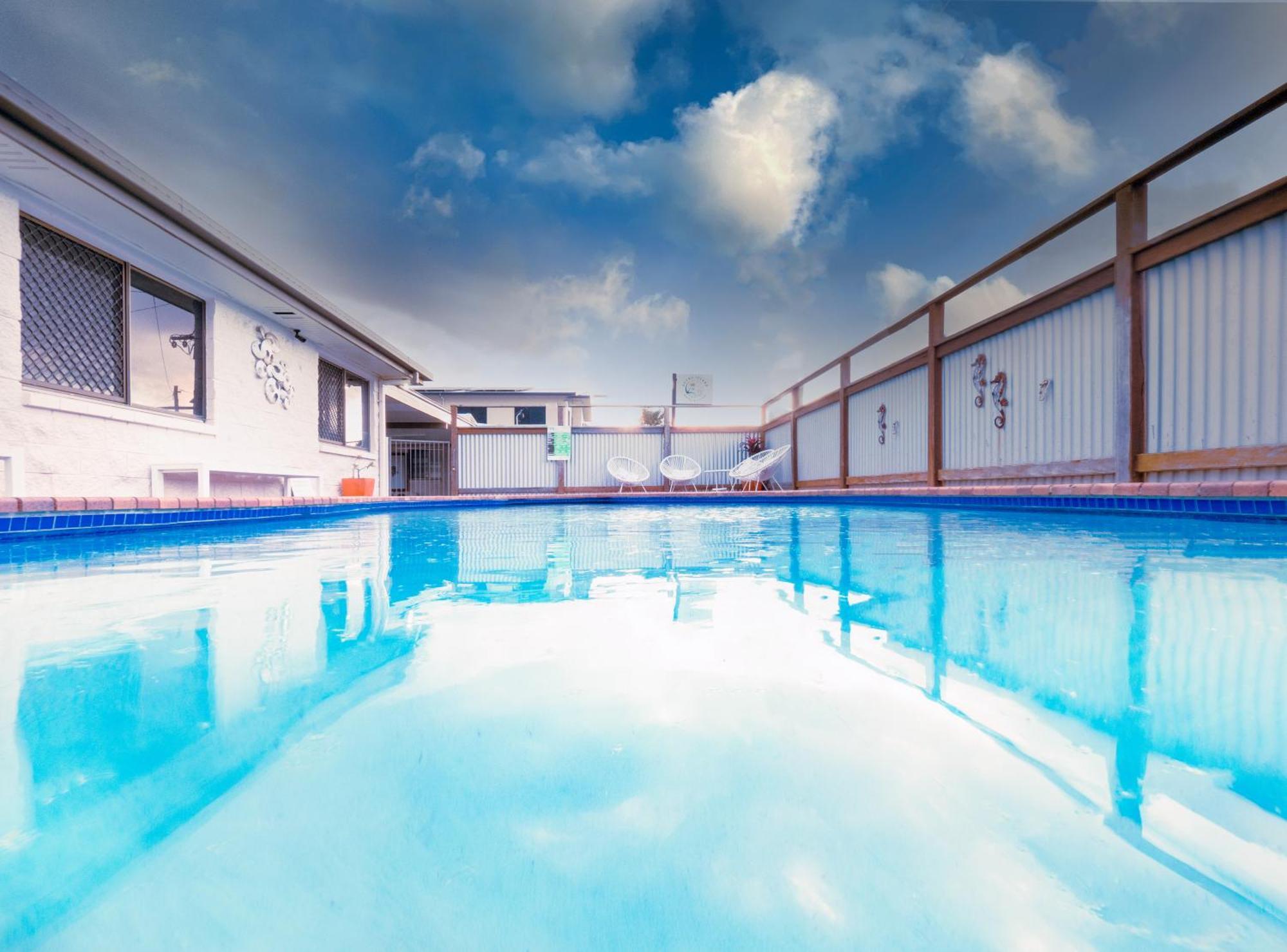 Boyne Island Motel And Villas Luaran gambar