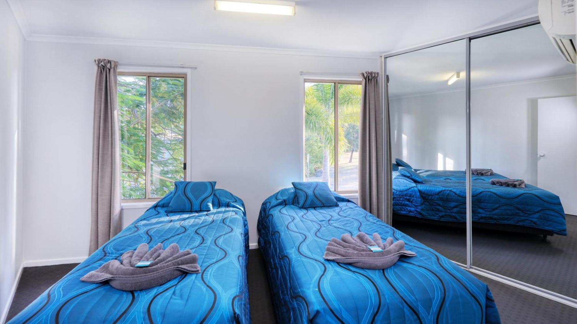 Boyne Island Motel And Villas Luaran gambar