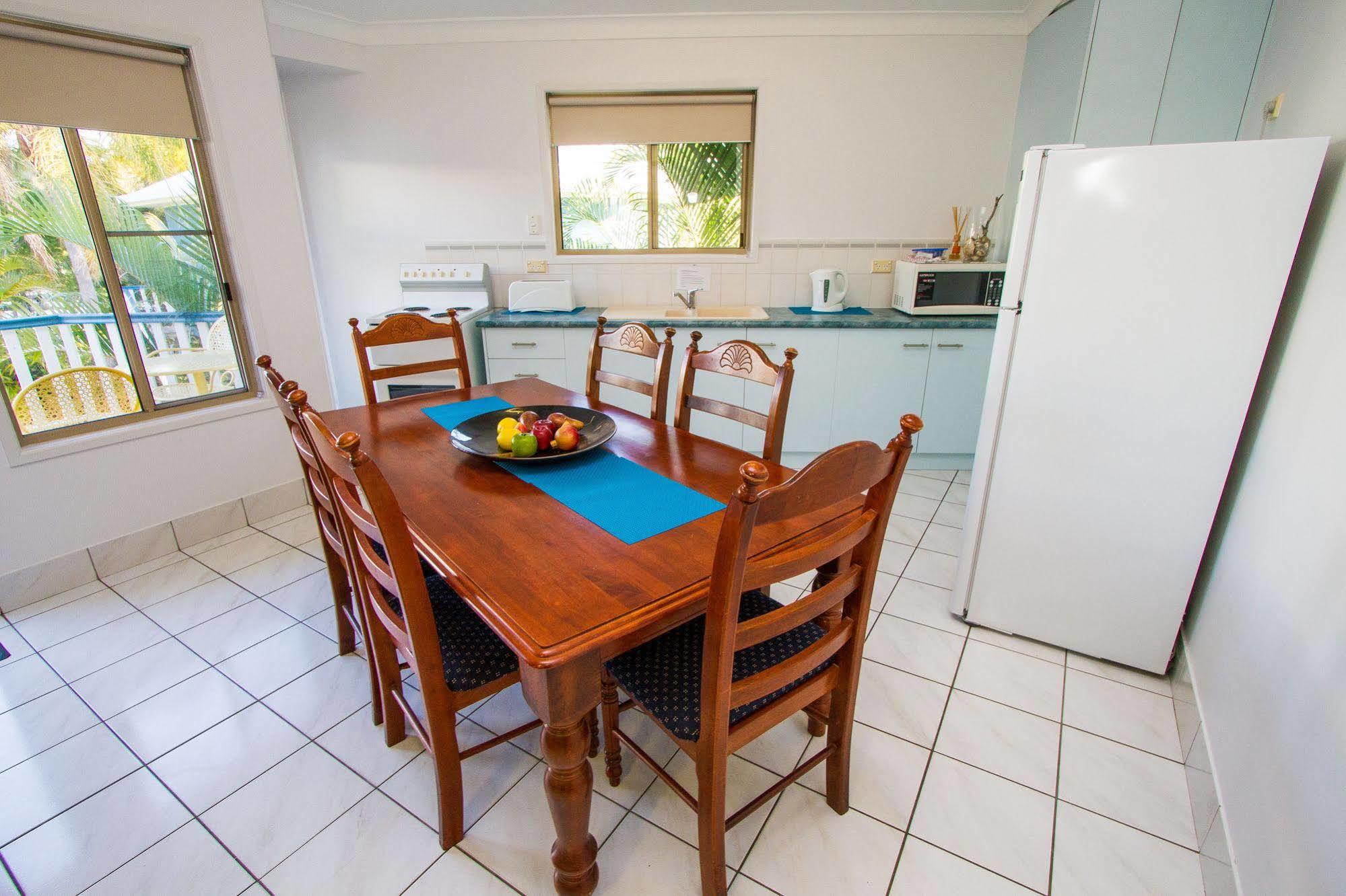 Boyne Island Motel And Villas Luaran gambar