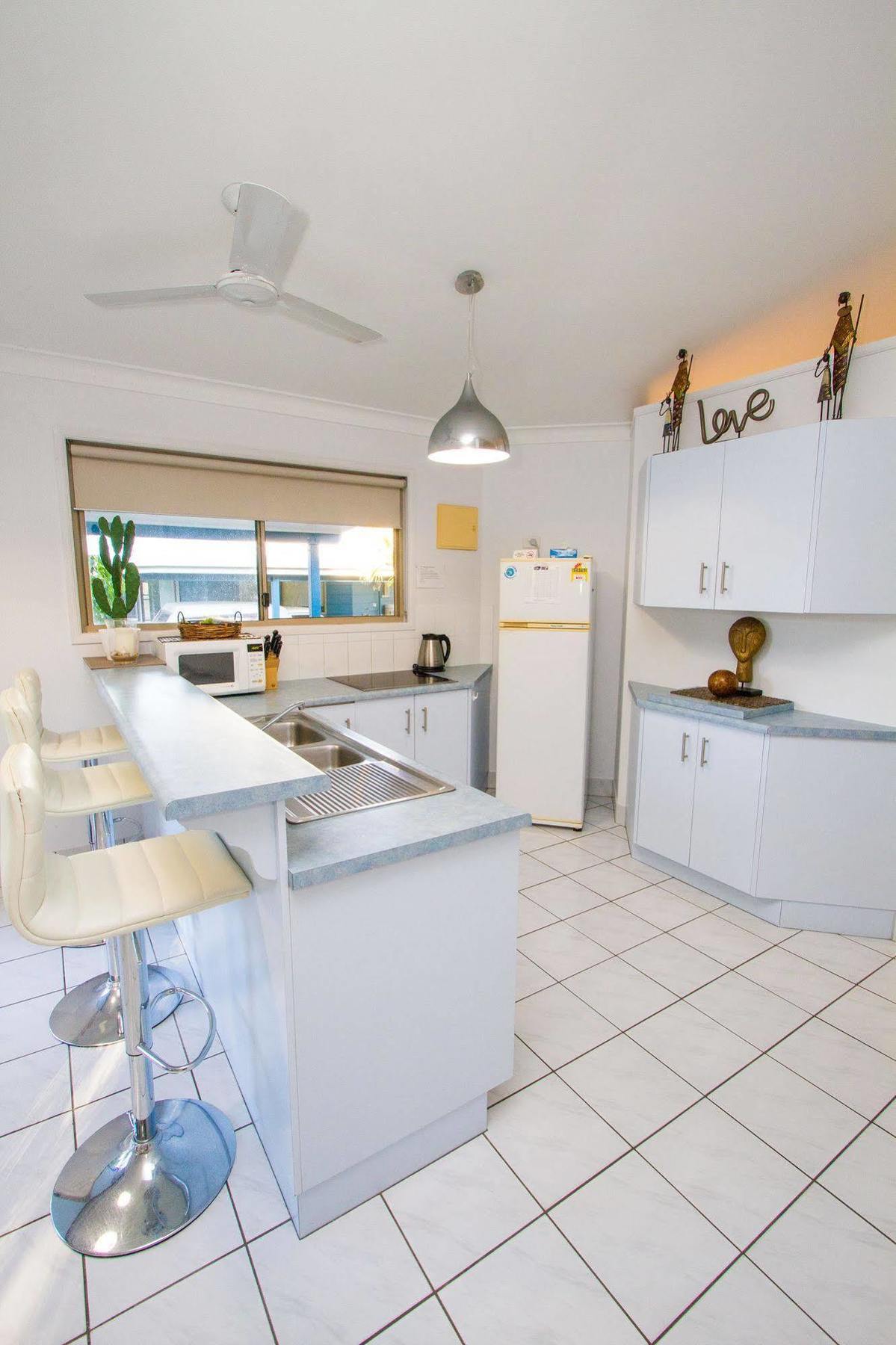 Boyne Island Motel And Villas Luaran gambar