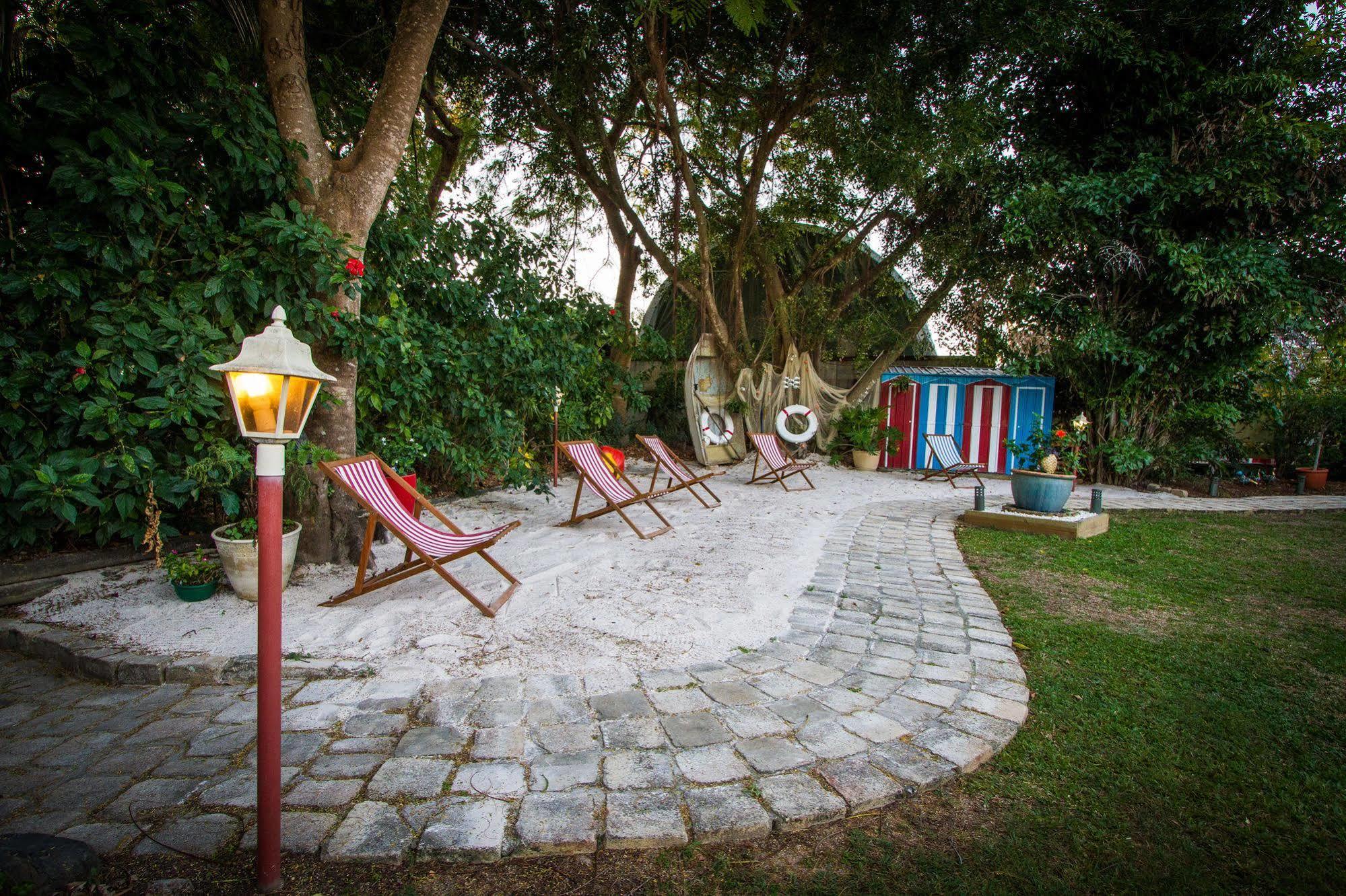 Boyne Island Motel And Villas Luaran gambar